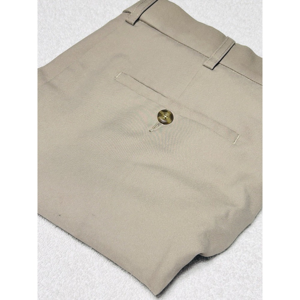 PGA Tour Shorts Mens Khaki Performance Shorts Flat Front Golf 32W